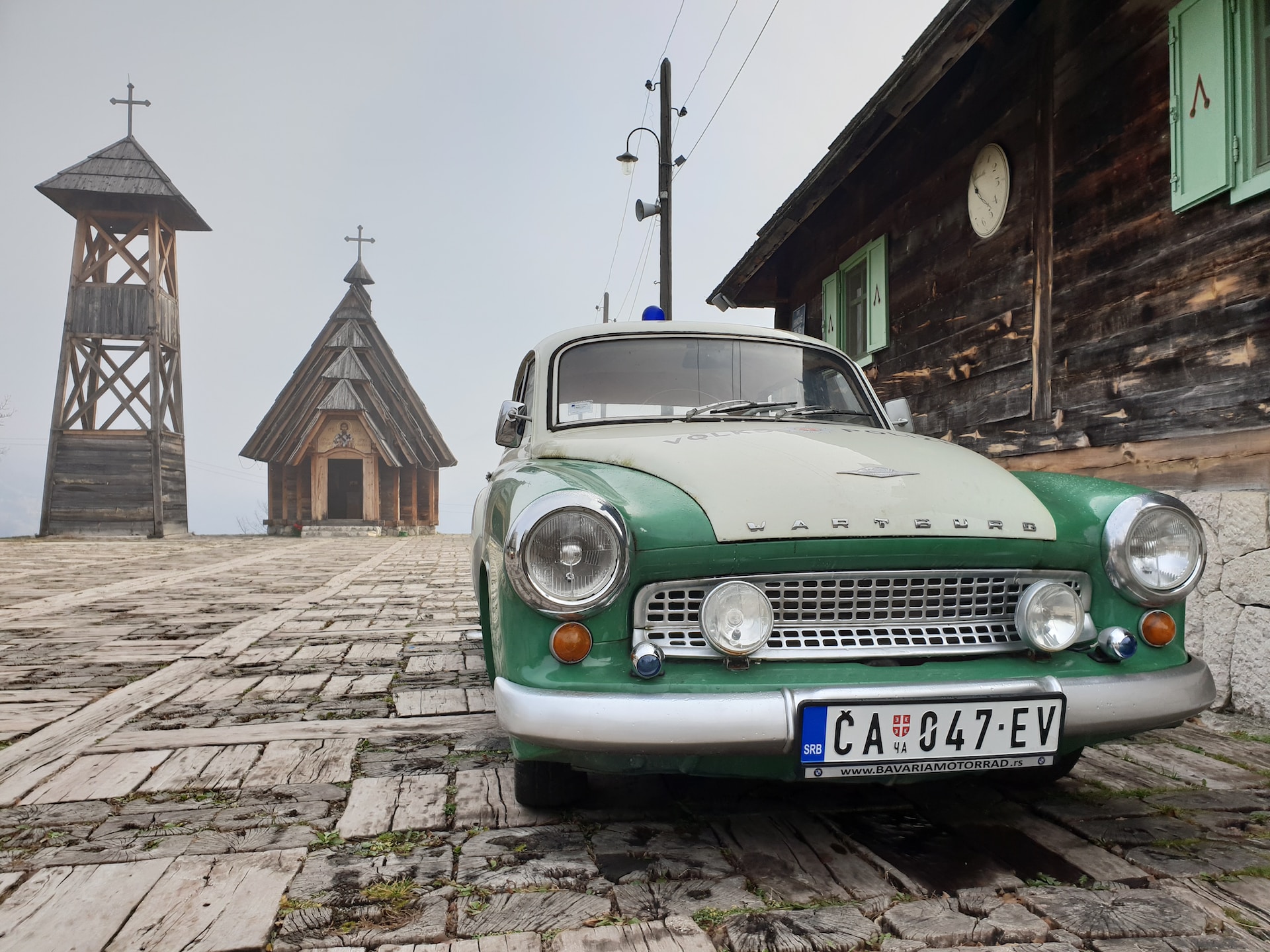 drvengrad, jesenji izlet, auto, automobil